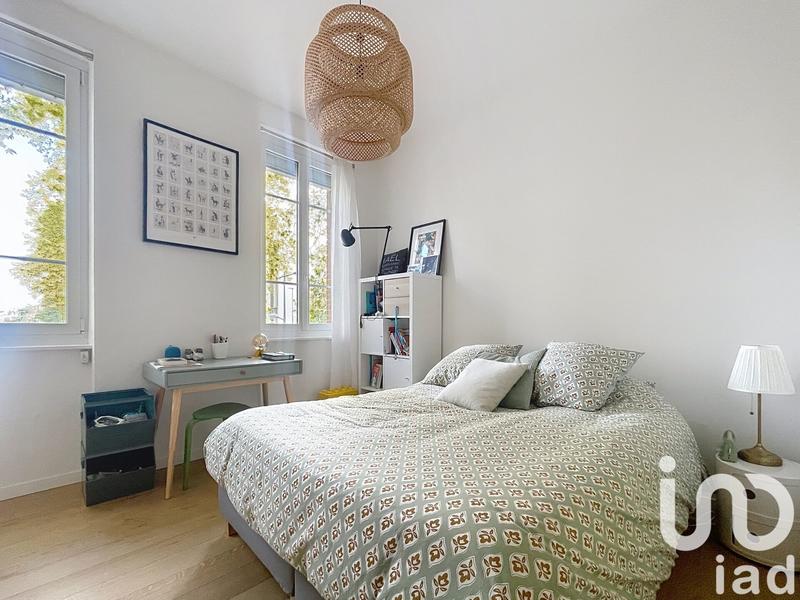 Appartement - 99 m² - 4 pièces