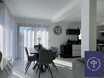 Maison contemporaine - 129 m² - 5 pièces