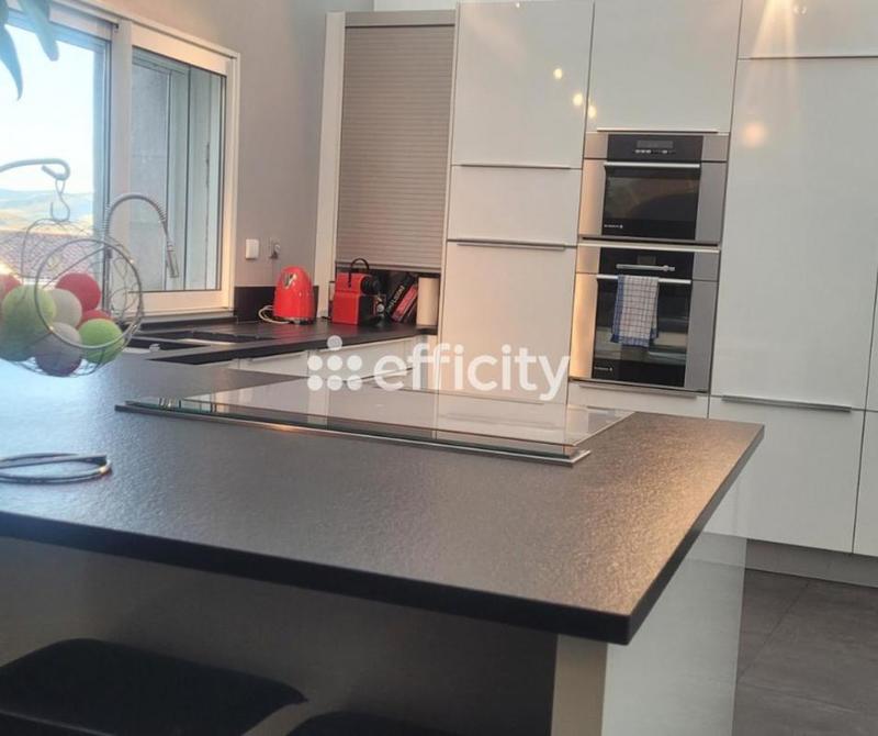 Maison ancienne - 200 m² - 5 pièces