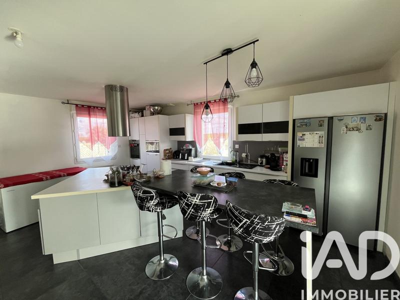 Maison - 110 m² - 5 pièces