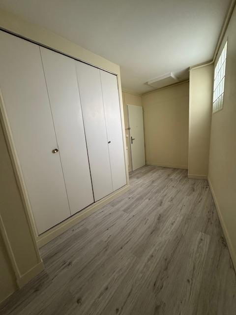 Fonds de commerce - Bureau - 65 m²