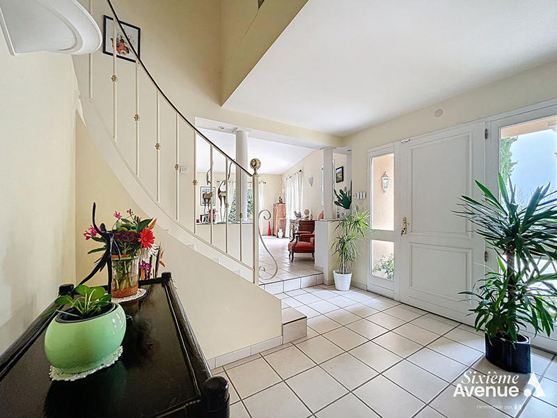 Maison - 156 m² - 7 pièces