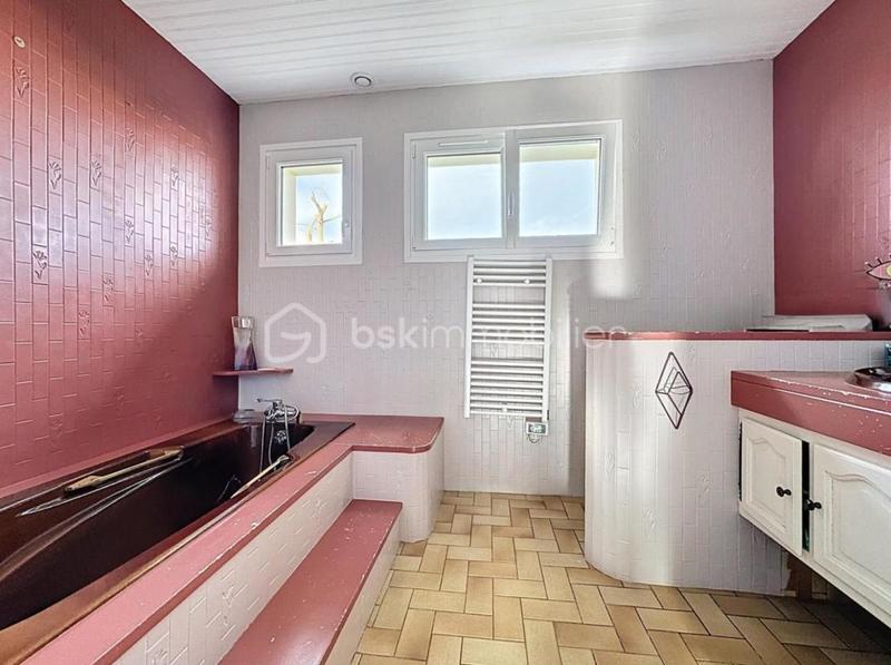 Pavillon - 180 m² - 6 pièces