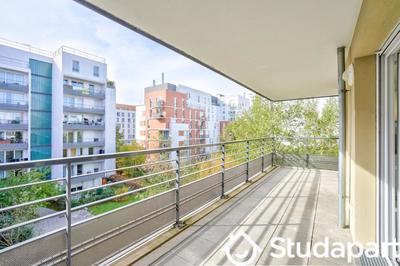 Chambre - 9 m² - 1 pièce