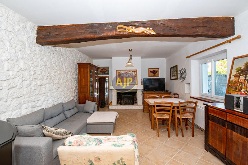 Maison - 170 m² - 5 pièces