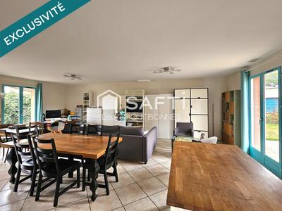 Maison - 120 m² - 5 pièces