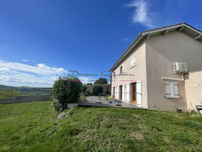 Maison - 108 m² - 4 pièces