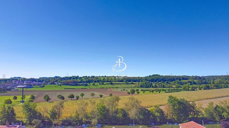 Maison - 245 m² - 6 pièces