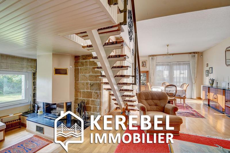 Maison - 170 m² - 7 pièces