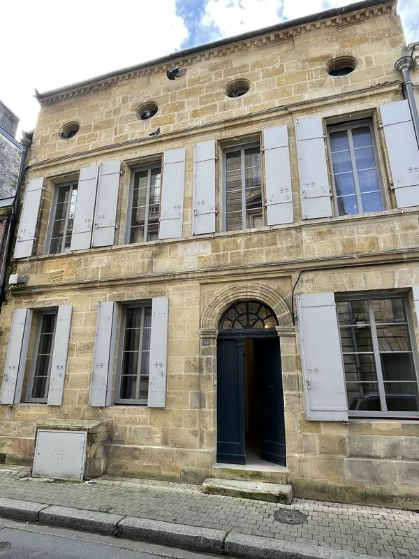Maison ancienne - 156 m² - 6 pièces