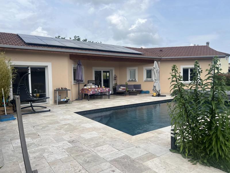 Maison - 112 m² - 6 pièces