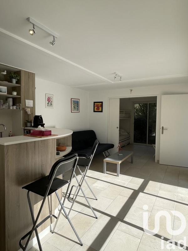 Maison - 290 m² - 12 pièces