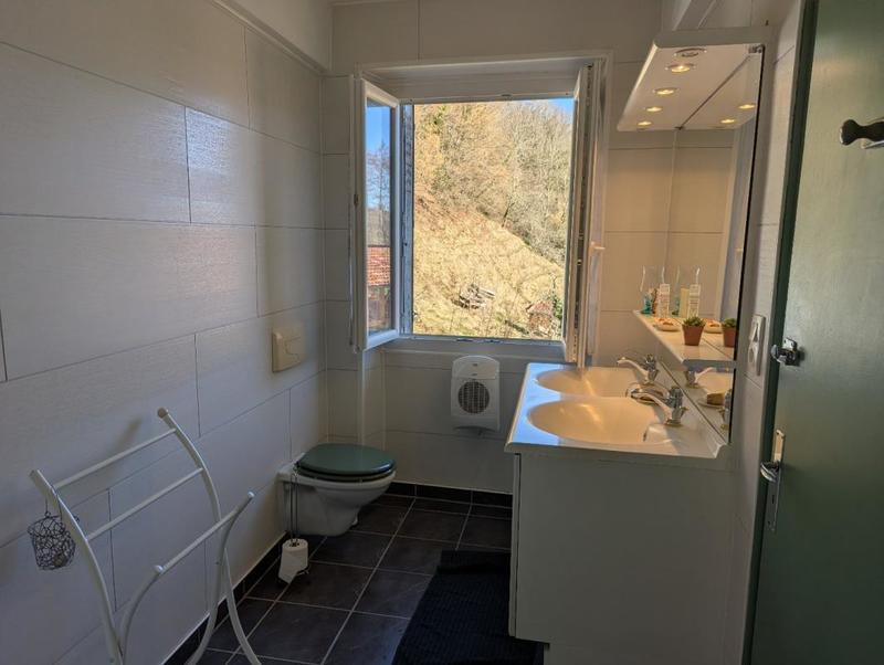 Maison - 181 m² - 6 pièces