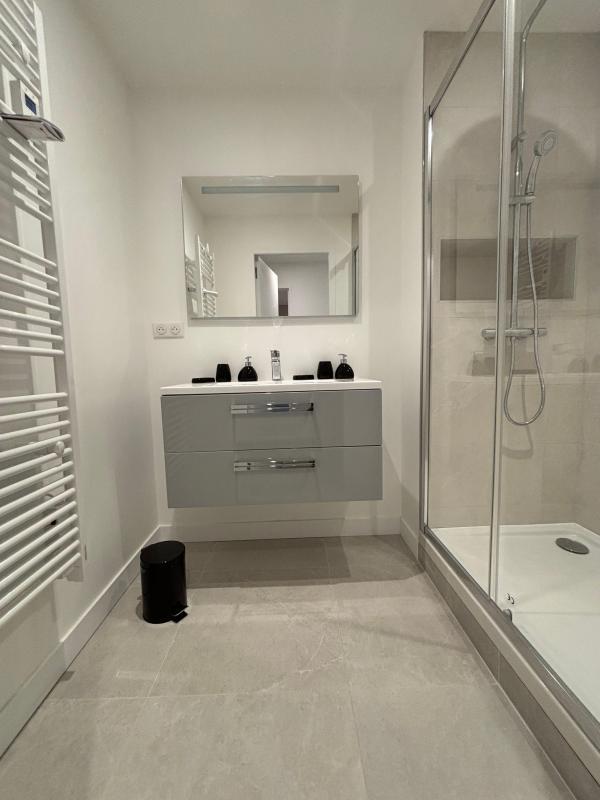 Appartement - 115 m² - 6 pièces