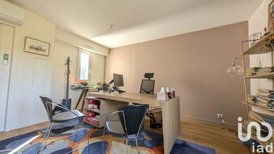 Appartement - 96 m² - 4 pièces