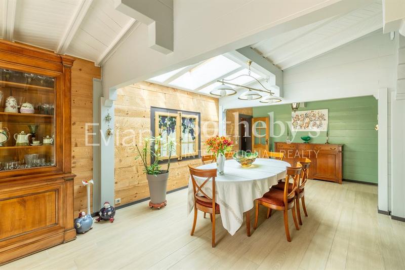 Maison - 127 m² - 5 pièces