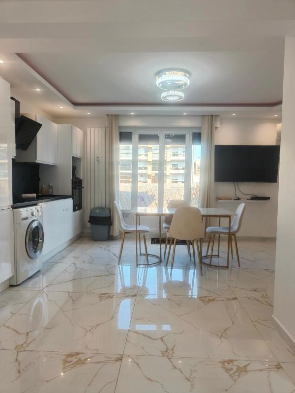 Appartement - 56 m² - 3 pièces