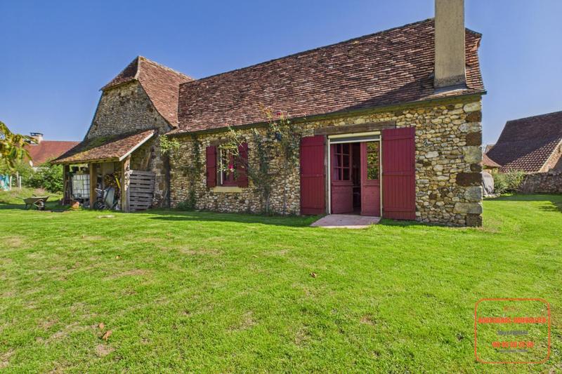 Maison - 240 m² - 9 pièces