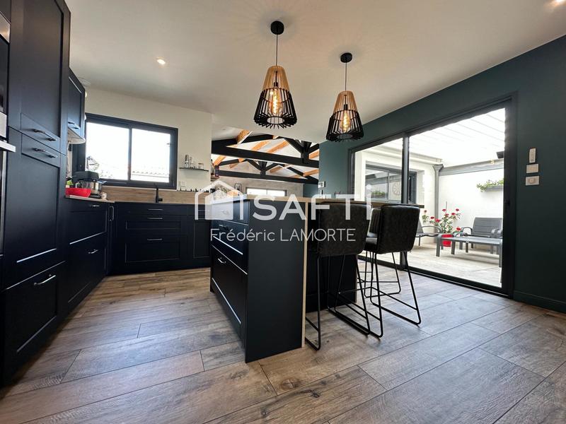 Villa - 199 m² - 7 pièces