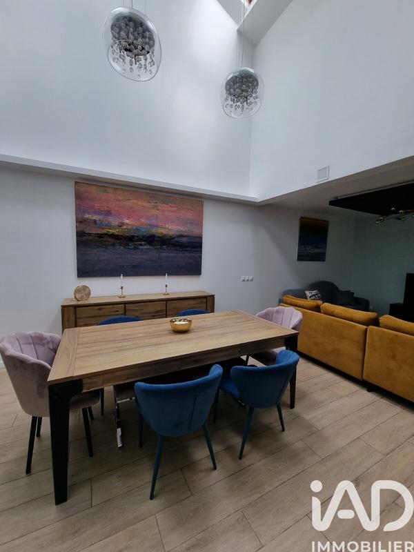 Maison - 170 m² - 6 pièces