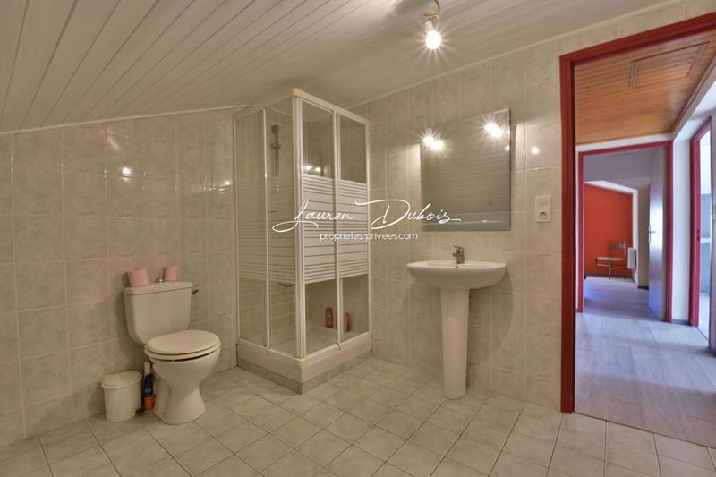 Maison - 137 m² - 7 pièces