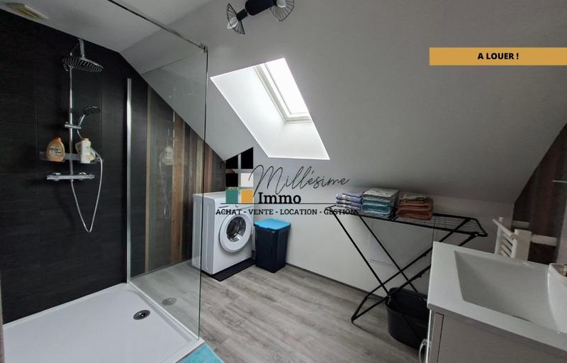 Appartement - 60 m² - 3 pièces