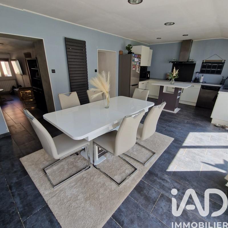 Maison - 100 m² - 5 pièces