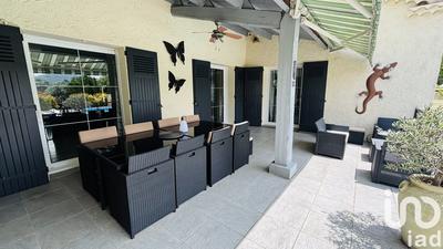 Maison - 206 m² - 9 pièces