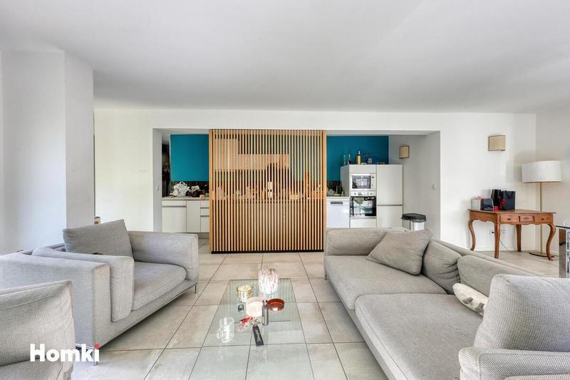 Appartement - 97 m² - 4 pièces