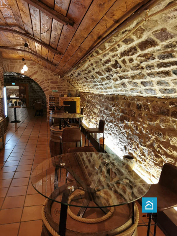 Local commercial - 358 m²