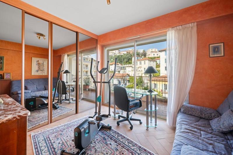 Appartement - 122 m² - 5 pièces