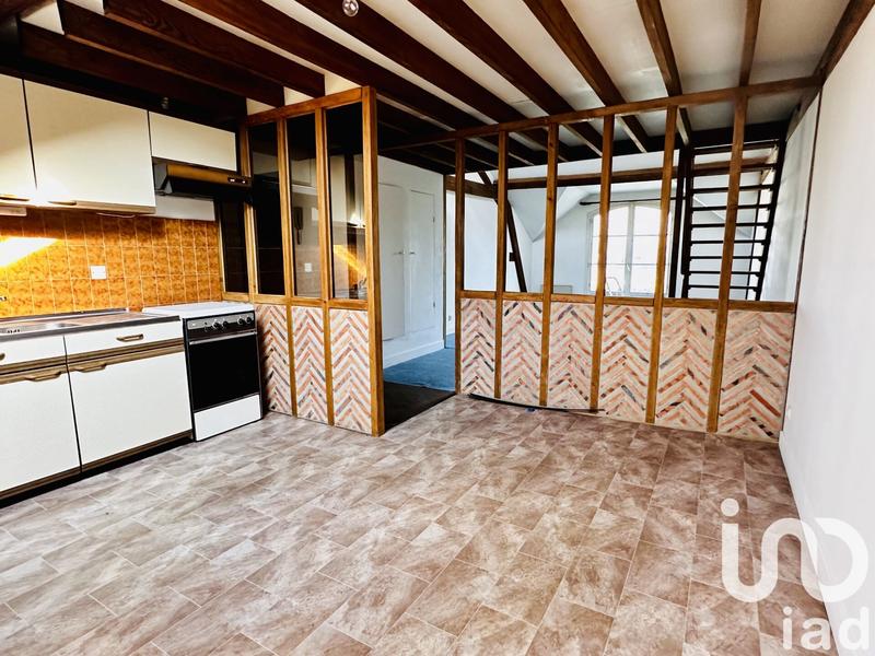 Maison - 429 m² - 11 pièces