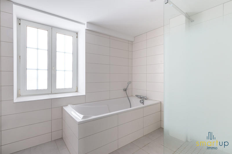 Appartement - 86 m² - 4 pièces