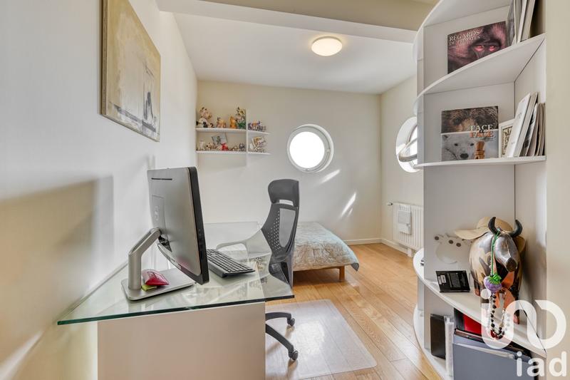 Appartement - 162 m² - 6 pièces