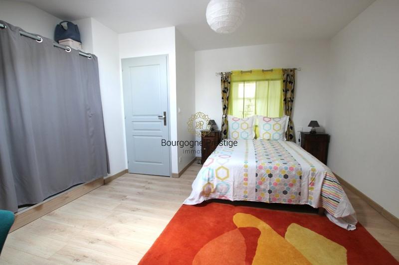 Corps de ferme - 161 m² - 5 pièces