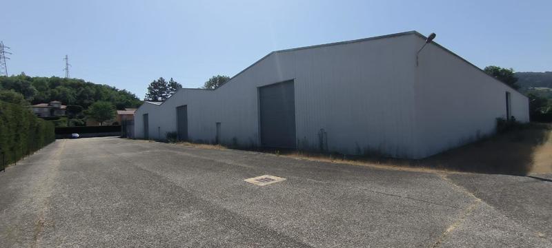 Local commercial - 463 m² - 1 pièce