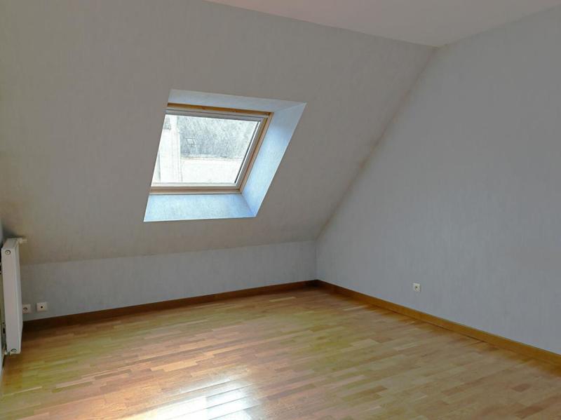 Maison - 182 m² - 7 pièces