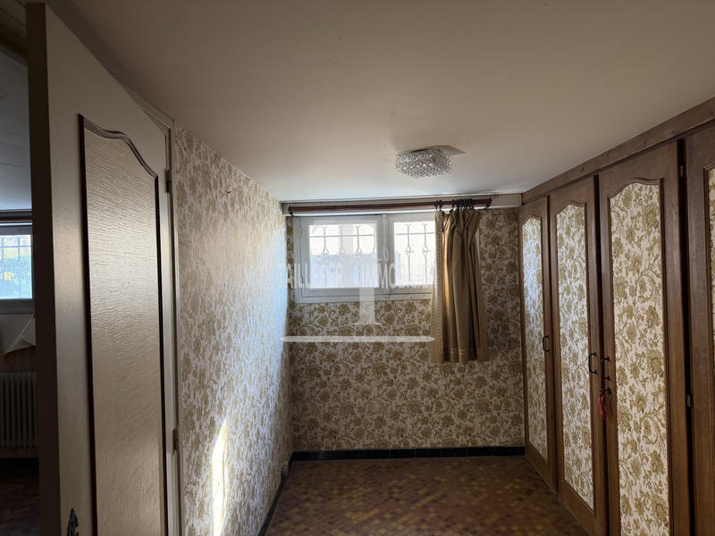 Maison - 94 m² - 4 pièces