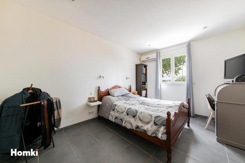 Villa - 90 m² - 4 pièces