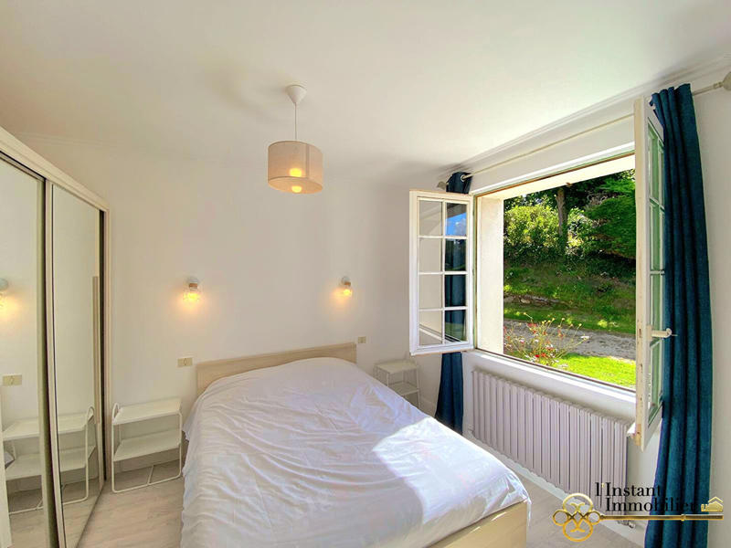 Demeure - 135 m² - 6 pièces