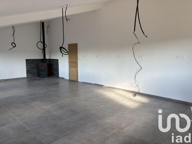 Maison - 270 m² - 9 pièces