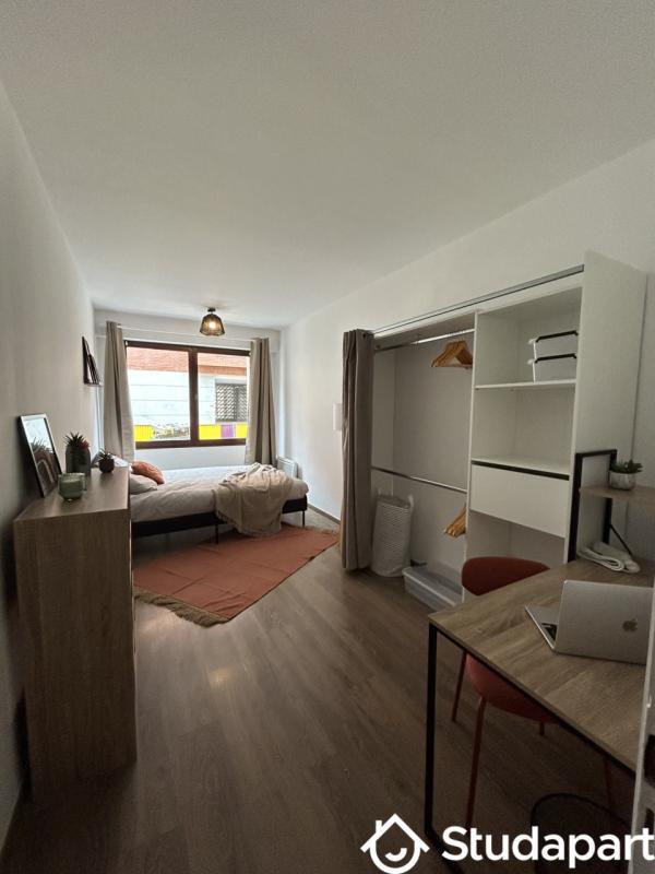 Chambre - 23 m² - 1 pièce