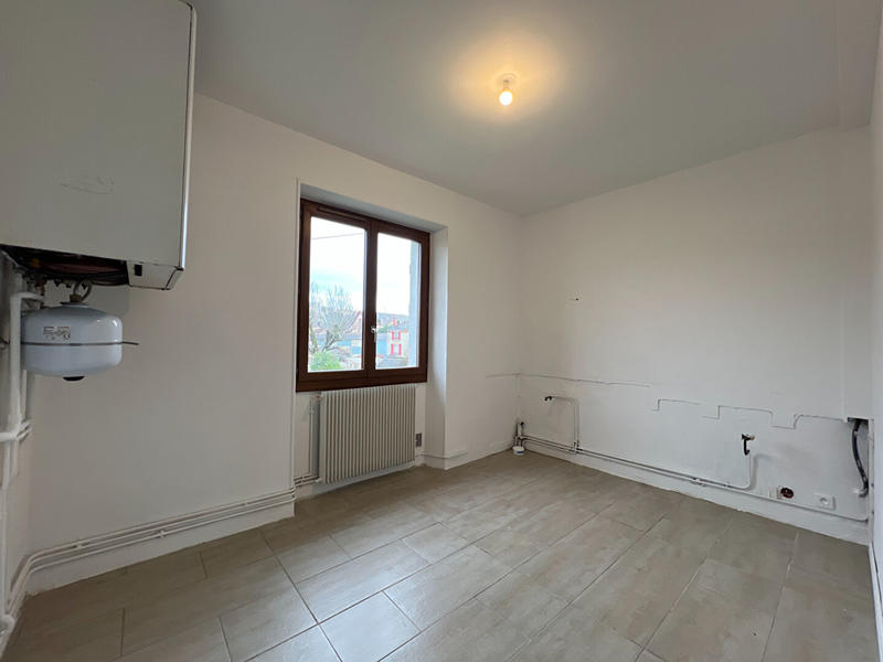 Appartement - 125 m² - 6 pièces