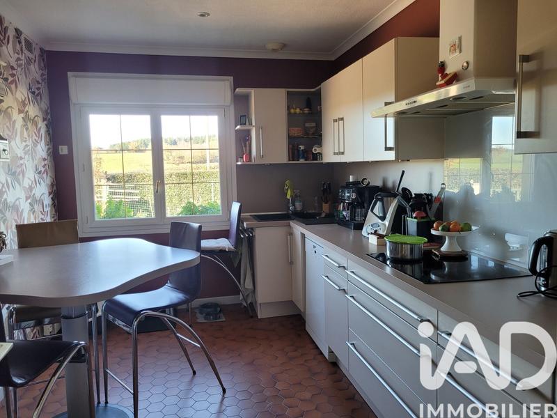 Maison - 176 m² - 7 pièces