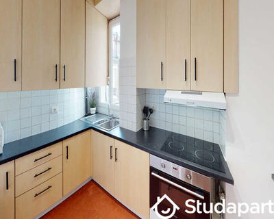 Chambre - 80 m² - 1 pièce