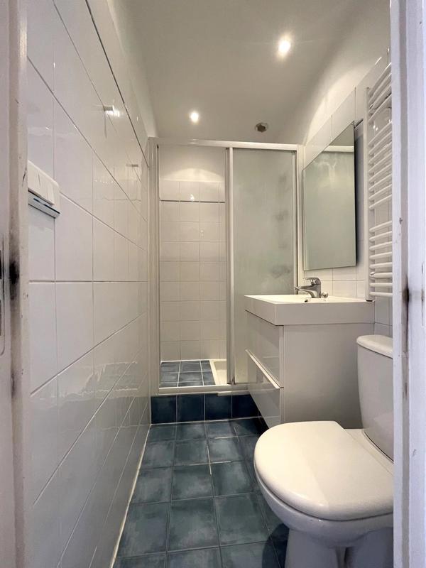 Appartement - 137 m² - 6 pièces