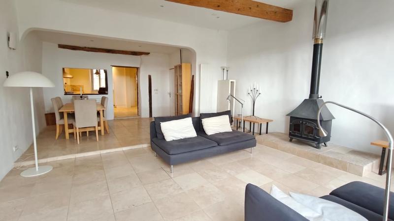 Maison - 205 m² - 5 pièces
