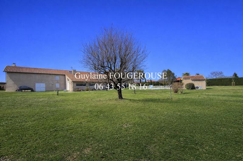 Maison - 325 m² - 13 pièces