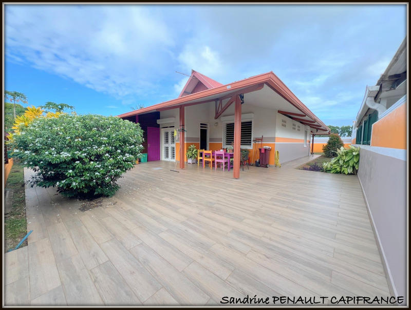 Maison - 91 m² - 5 pièces