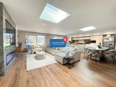 Maison - 158 m² - 6 pièces